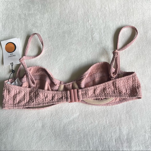 TROPIC OF C POOL BIKINI TOP - Picture 5 of 5